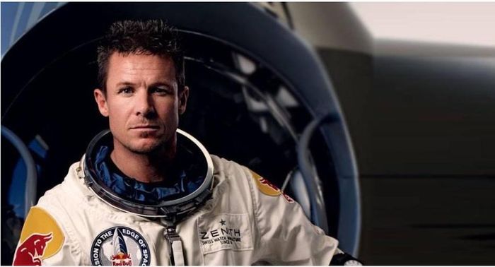 Vận động viên nhảy dù Felix Baumgartner (1969 - 2025).↵