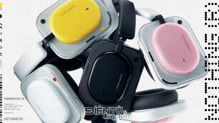 Headphone (a) được bán ra với 4 màu Đen, Trắng, Hồng, Vàng