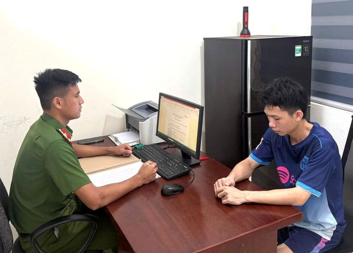 Lô Văn Vọng tại cơ quan Công an. (Ảnh: Công an Bắc Ninh).