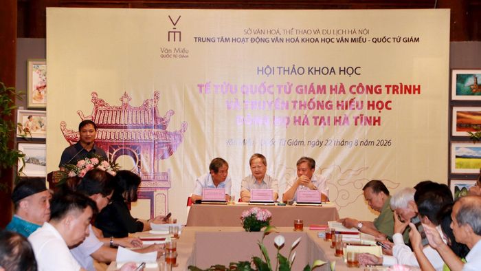 Tại hội thảo, các nhà khoa học đã làm rõ những giá trị gắn với quê hương, dòng họ và các danh nhân khoa bảng dòng họ Hà Công Trình. Ảnh: H.L