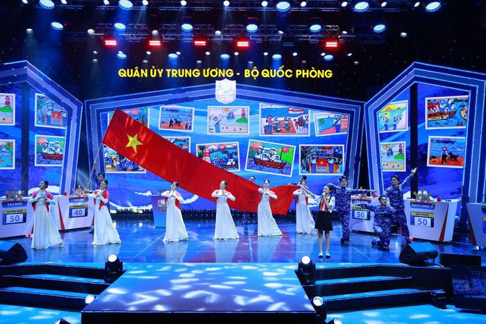 Chương trình “Em yêu biển, đảo quê hương” được khởi xướng năm 2013. Ảnh: BTC
