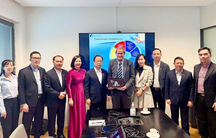 Một số định hướng hợp tác giáo dục đã được Đoàn công tác thành phố Hà Nội và cơ quan giáo dục Phần Lan trao đổ. Ảnh: HĐND