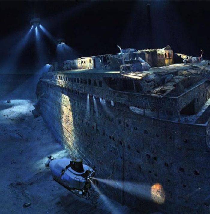 Tàu Titanic hiện đã bị huỷ hoại sau cả thế kỷ dưới đáy biển