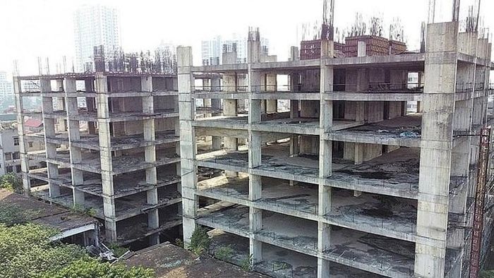 Một dự án xây dựng tồn đọng. Ảnh: BXD