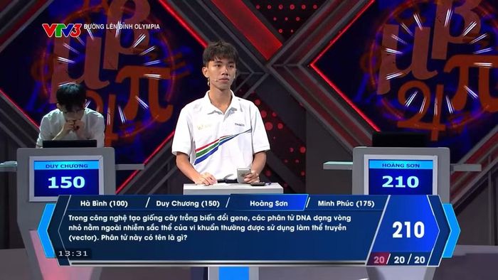 Hoàng Sơn đã lấy lại phong độ ở câu hỏi cuối cùng.