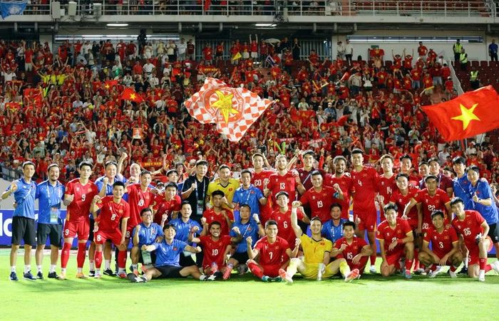 ĐT Việt Nam giành chiến thắng 2-0 trên đất Thái. (Ảnh: VFF)