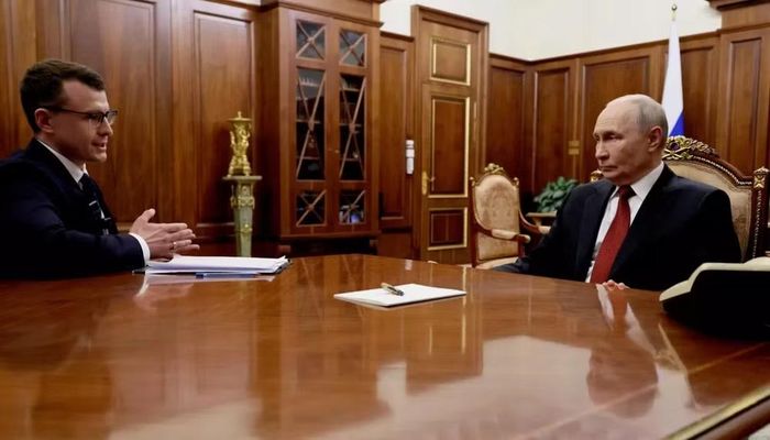 Trong cuộc phỏng vấn với Vesti, ông Putin cáo buộc Ukraine theo đuổi mục tiêu gây tổn hại nền kinh tế Nga thông qua chiến dịch tập kích kéo dài 40 ngày.