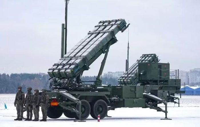 Điều này nghĩa là Lockheed Martin sẽ không thể làm nên "phép màu" và chế tạo một tên lửa đánh chặn tin cậy với công nghệ va chạm động năng có giá thành chỉ bằng một nửa - ngay cả công ty quốc phòng lớn nhất thế giới cũng không thể làm được điều đó.