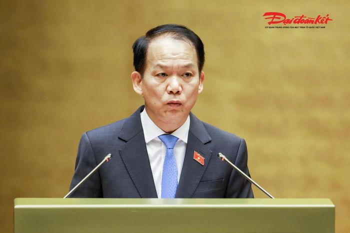Bộ trưởng Bộ Tư pháp Hoàng Thanh Tùng báo cáo giải trình về Luật sửa đổi, bổ sung một số điều của Luật Trách nhiệm bồi thường của Nhà nước trước khi Quốc hội biểu quyết thông qua.