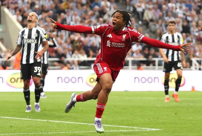 Liverpool thắng 6 và hòa 2 ở 8 chuyến viếng thăm St James' Park gần nhất trong khuôn khổ Ngoại hạng Anh