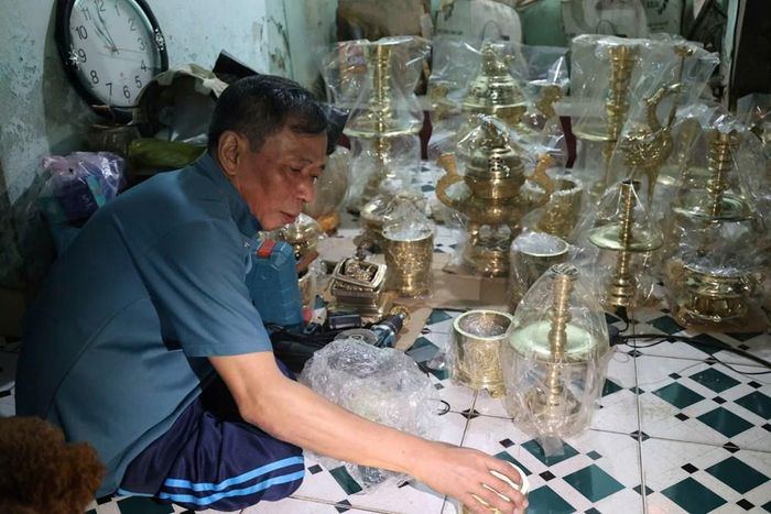 Sản phẩm đúc đồng được chế tác khéo léo, mang giá trị nghệ thuật và dấu ấn riêng của làng nghề truyền thống