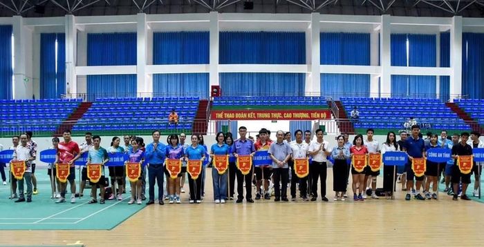 Giải đấu có sự tham gia thi đấu của gần 150 vận động viên thuộc các công đoàn cơ sở, cơ quan, doanh nghiệp và lực lượng vũ trang trên địa bàn Lai Châu