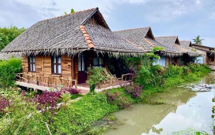 Khu du lịch Mekong Silt thu hút nhiều khách du lịch quốc tế đến trải nghiệm văn hóa bản địa sông nước miền Tây - Ảnh: Mekong Silt