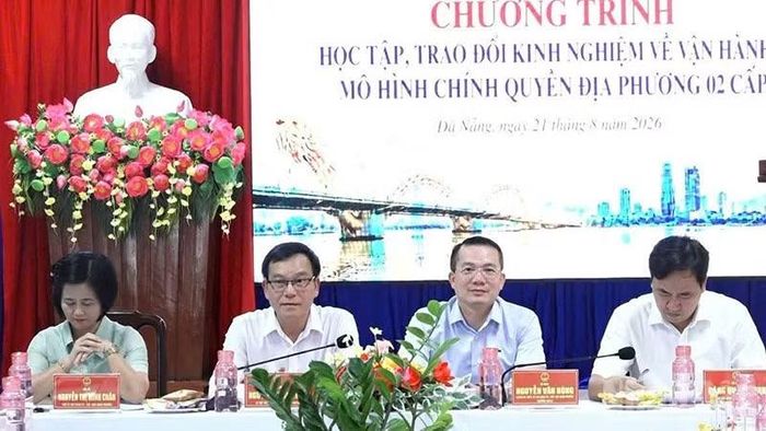Lãnh đạo 2 địa phương chủ trì tại buổi làm việc. (Ảnh: Trung tâm Cung ứng dịch vụ sự nghiệp công phường Điện Bàn Bắc)