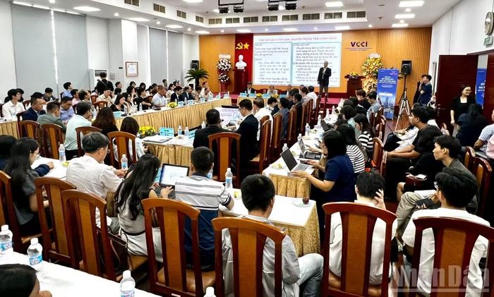 Toàn cảnh diễn đàn "Bất động sản khu vực phía nam: Mở dư địa tăng trưởng mới". (Ảnh: QUANG QUÝ)