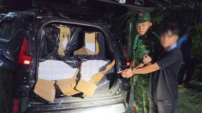Đối tượng A. và tang vật.