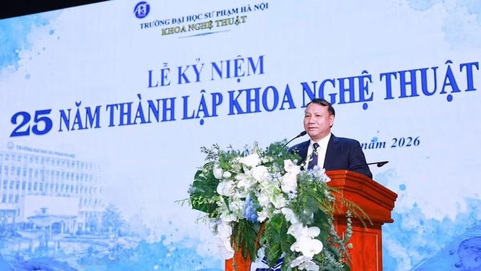 Phó Giáo sư, Tiến sĩ Nguyễn Đức Sơn, Hiệu trưởng Trường đại học Sư phạm Hà Nội phát biểu. (Ảnh: TÙNG LEE)