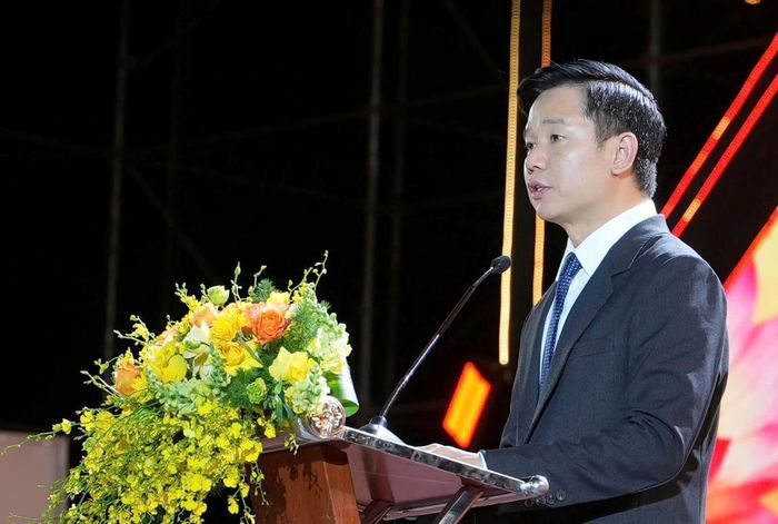 Bí thư Đảng ủy phường Tam Kỳ Đoàn Xuân Hiếu ôn lại chặng đường 120 năm hình thành và phát triển của vùng đất Tam Kỳ.