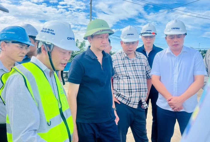 Các đơn vị báo cáo về tiến độ với Cục Đường bộ Việt Nam.