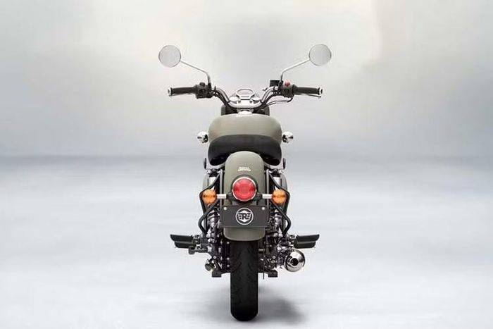Phiên bản đặc biệt của mẫu xe môtô Royal Enfield Classic 350 Gorkha Edition có giá bán 210.684 Rupee (tương đương khoảng 57,67 triệu đồng) tại thị trường Ấn Độ và hiện chưa có thông tin sẽ đưa về Việt Nam.