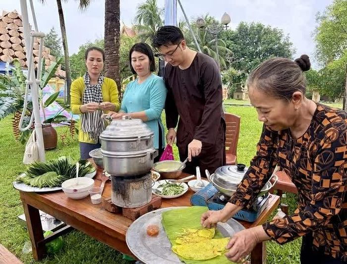 Hoạt động giới thiệu và trải nghiệm ẩm thực miền Tây. (Nguồn: BTC)