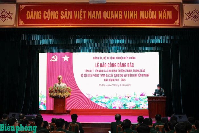 Toàn cảnh Lễ báo công dâng Bác. Ảnh: Duy Liêm