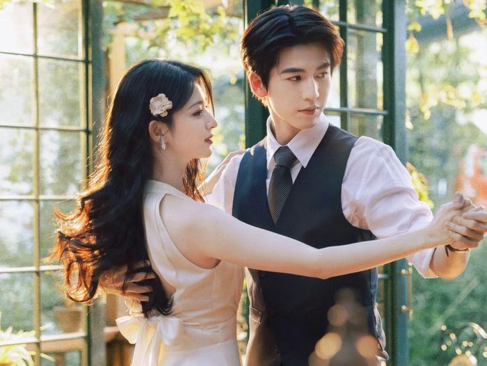 Các ngôi sao đang hot nhất Trung Quốc cũng không đủ sức kéo khán giả xem phim, đảm bảo thành công của phim.