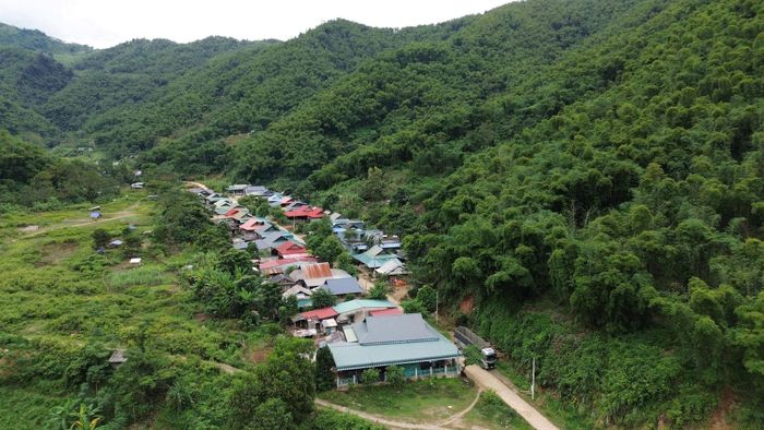 Bản làng trở lại bình yên khi "bão ma túy" bị chặn đứng.