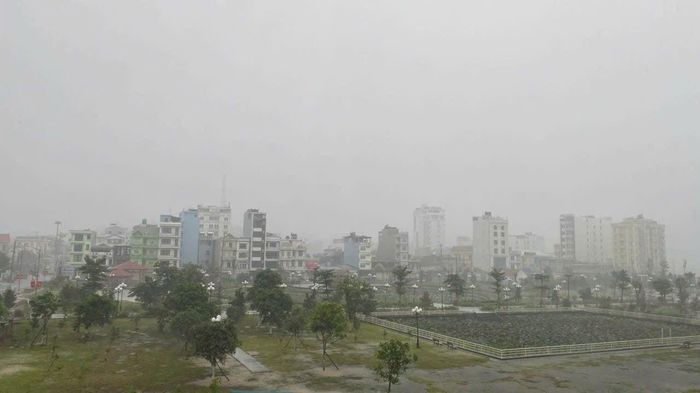 Đặc khu Cô Tô có mưa lớn do ảnh hưởng bão số 4