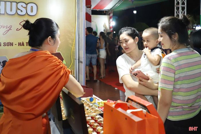 Các sản phẩm "made in Hà Tĩnh" chất lượng, nguồn gốc rõ ràng là "điểm cộng" đối với khách hàng.