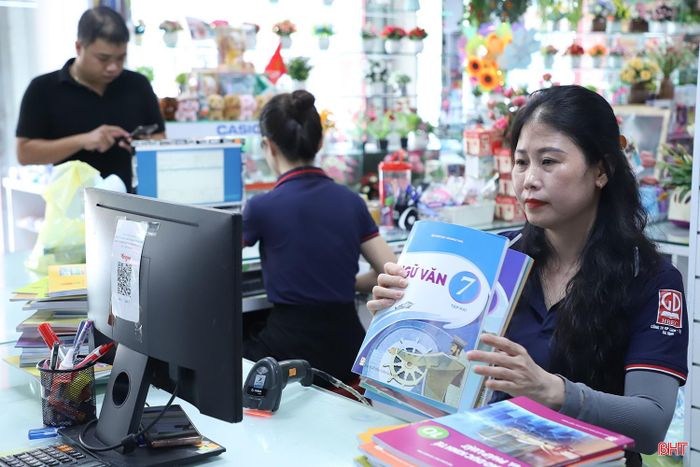Nguồn SGK tại Hà Tĩnh mới đáp ứng khoảng 80% nhu cầu.