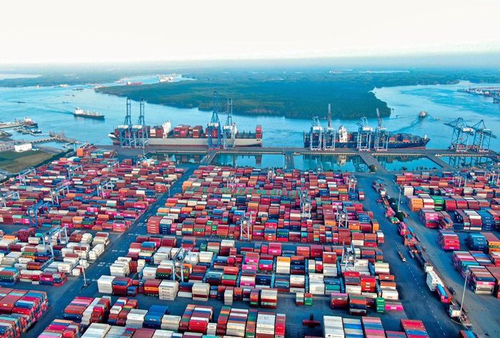 Nghị quyết số 10-NQ/TW của Bộ Chính trị tạo chuyển biến tích cực trong thu hút và sử dụng vốn đầu tư nước ngoài tại Việt Nam.