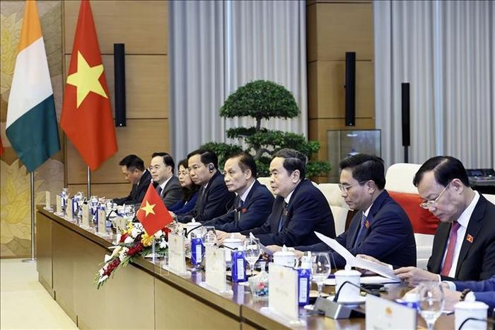 Chủ tịch Quốc hội Trần Thanh Mẫn phát biểu tại hội đàm. Ảnh: Doãn Tấn/TTXVN