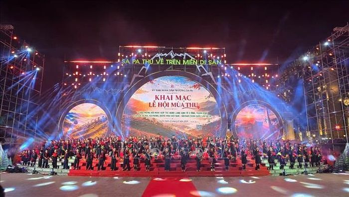 Chương trình nghệ thuật đặc biệt “Sa Pa -Thu về trên miền di sản”.