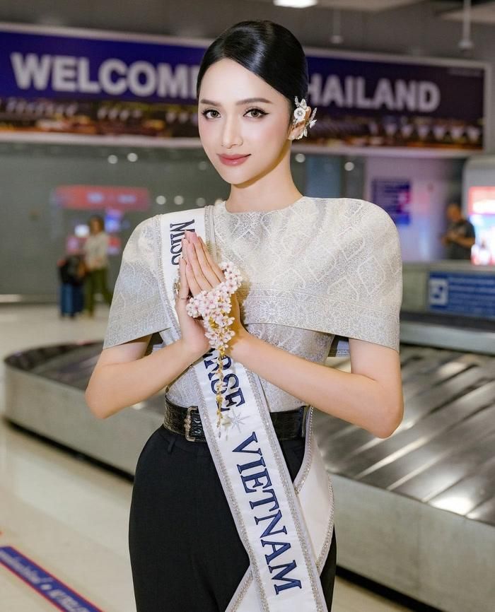 Hương Giang vẫn duy trì phong độ nhan sắc ổn định, ngày một thăng hạng. 