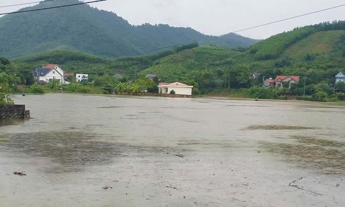 Ngập úng tại xã Sơn Hải. 