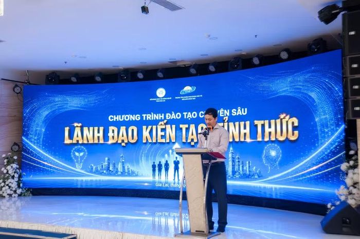  Phó Giám đốc Trung tâm Khám phá khoa học và Đổi mới sáng tạo phát biểu tại chương trình. Ảnh: Thúy Diện 