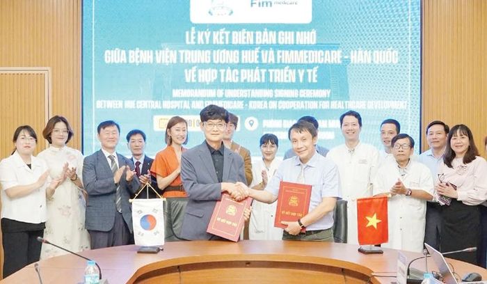 BVTW Huế ký kết biên bản ghi nhớ hợp tác giai đoạn 2026 - 2028 với các doanh nghiệp, chuyên gia y tế Hàn Quốc.