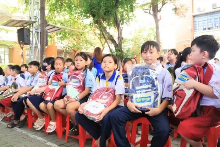 Niềm vui trong năm học mới