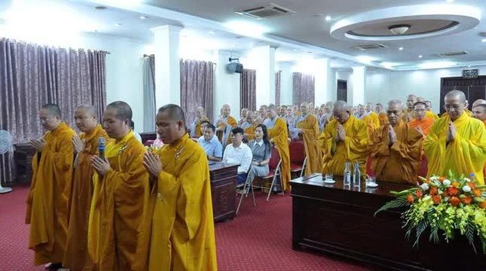 Các hành giả an cư tác bạch tri ân