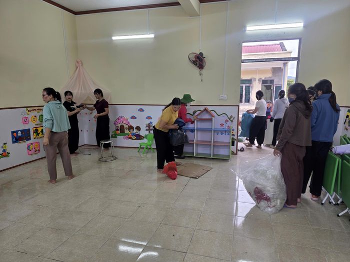 Năm học 2026 - 2027, xã Mường Than có 114 lớp với trên 3.250 học sinh. Trong đó, bậc Mầm non có 32 lớp với 848 học sinh; Tiểu học 51 lớp, trên 1.150 học sinh; THCS 31 lớp, trên 1.240 học sinh.
