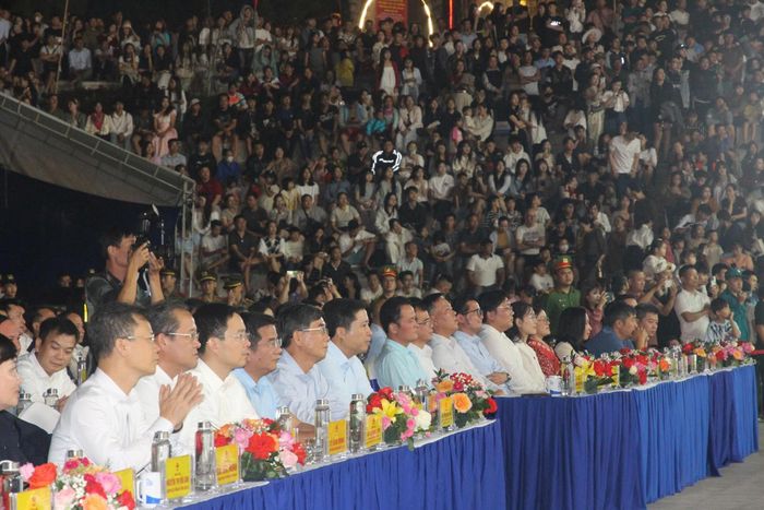 Lễ hội mùa Thu Sa Pa 2026 thu hút đông người dân và du khách. 