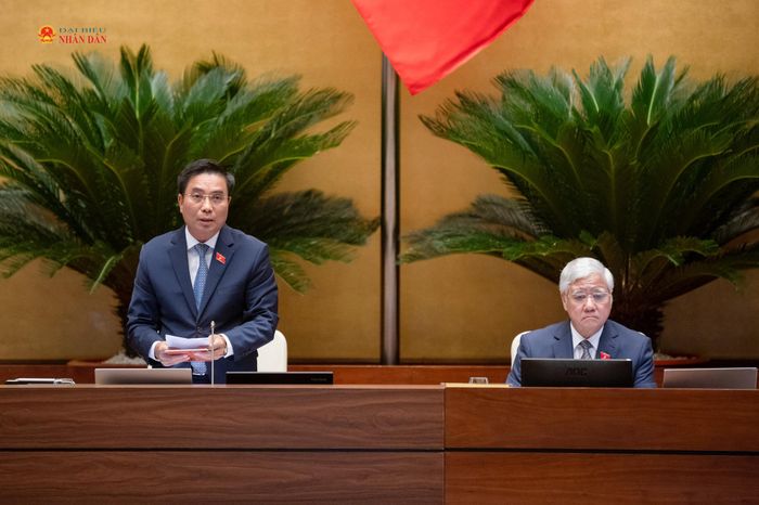 Phó Chủ tịch Quốc hội Nguyễn Doãn Anh điều hành nội dung phiên họp. Ảnh: Phạm Thắng