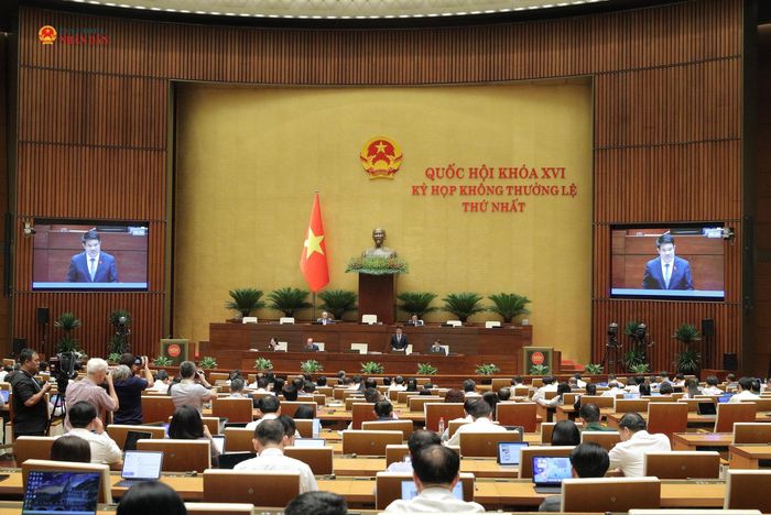 Toàn cảnh phiên thảo luận tại hội trường về dự án Bộ luật Tố tụng hình sự (sửa đổi). Ảnh: Hồ Long