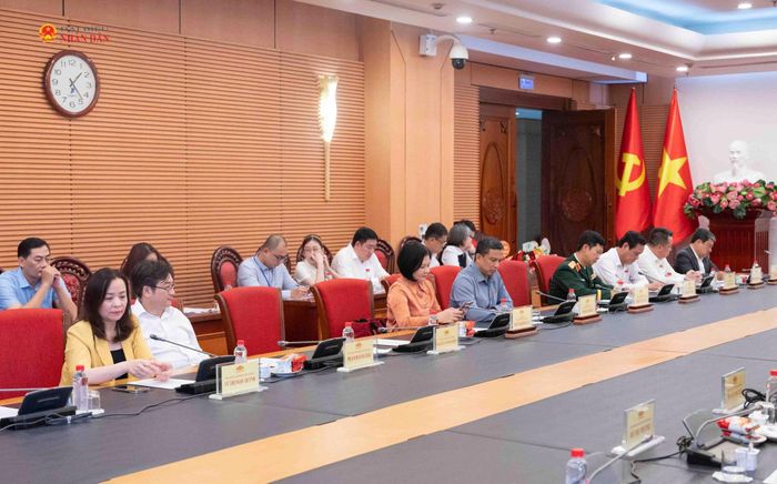 Các đại biểu tham dự buổi lễ