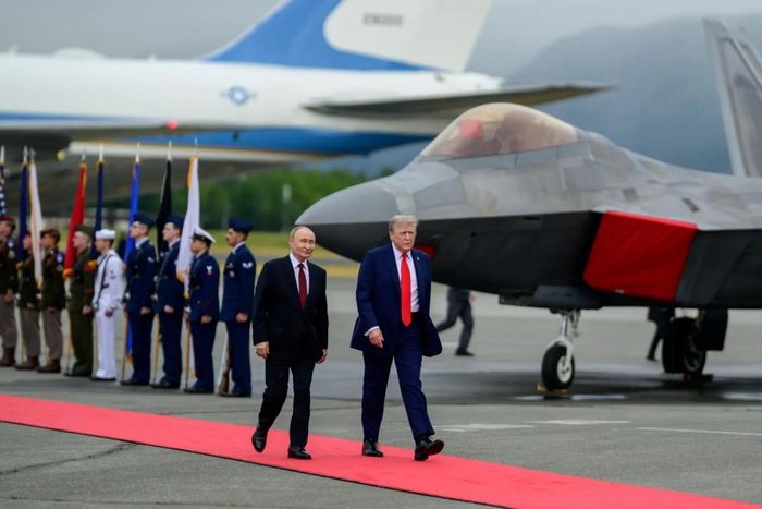 Tổng thống Mỹ Donald Trump và Tổng thống Nga Vladimir Putin tại cuộc gặp ở Alaska, tháng 8/2025. Ảnh: Nhà Trắng