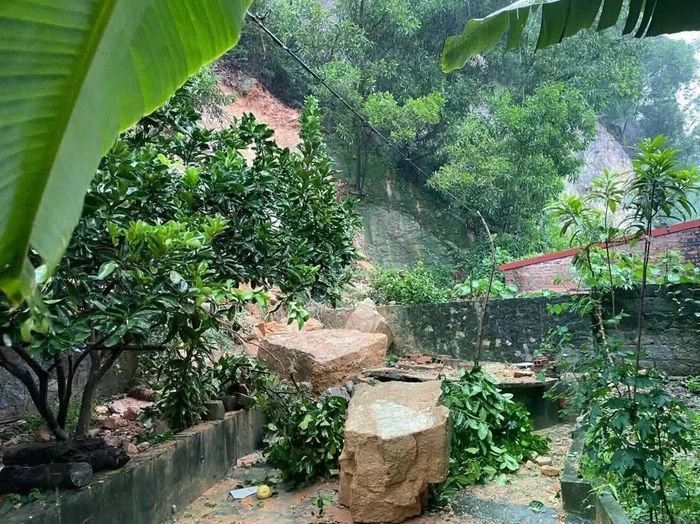 Điểm sạt lở tại xã An Phụ (Hải Phòng).