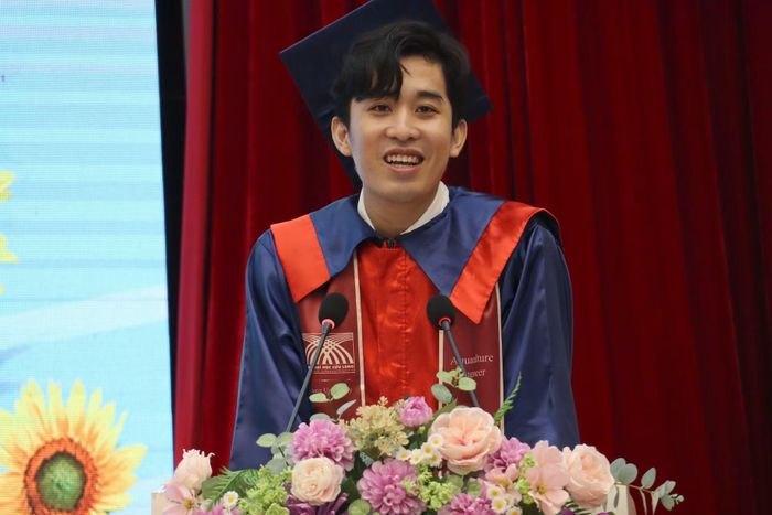 Tân cử nhân Lê Tuấn Kiệt, tốt nghiệp thủ khoa Trường Đại học Cửu Long.