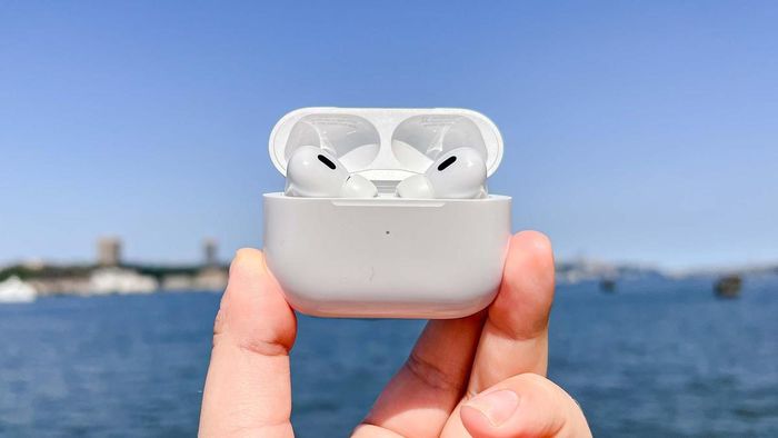 Ảnh dựng AirPods tích hợp camera phục vụ các tính năng nhận biết môi trường và AI. Ảnh minh họa