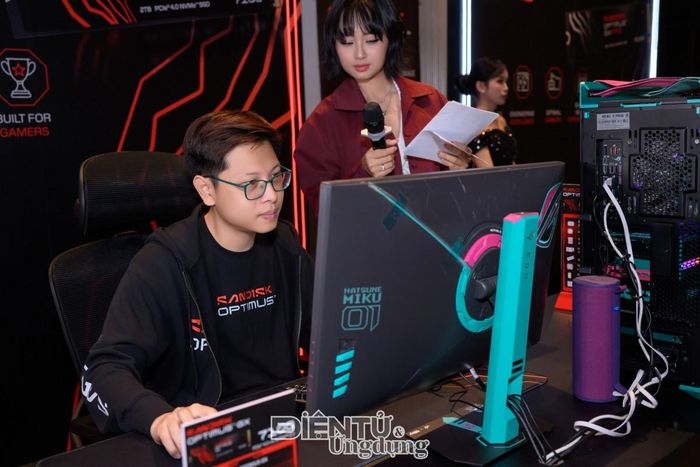 SANDISK Optimus™ GX: dành cho game thủ